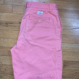Vineyard Vines club shorts